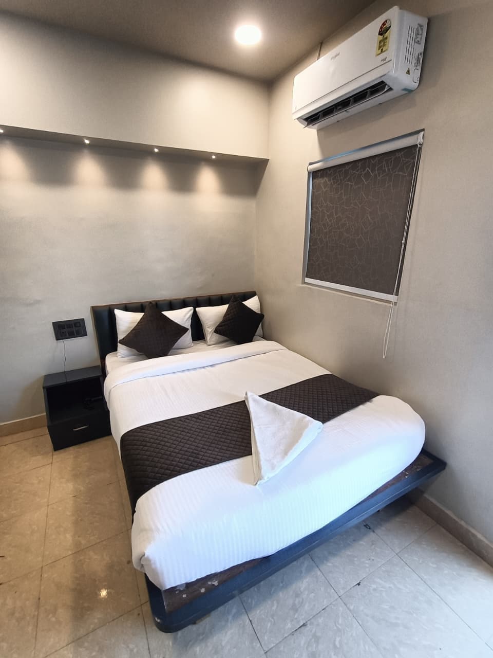 Hotel Matoshree Rooms & Banquet - Tap to explore photos
