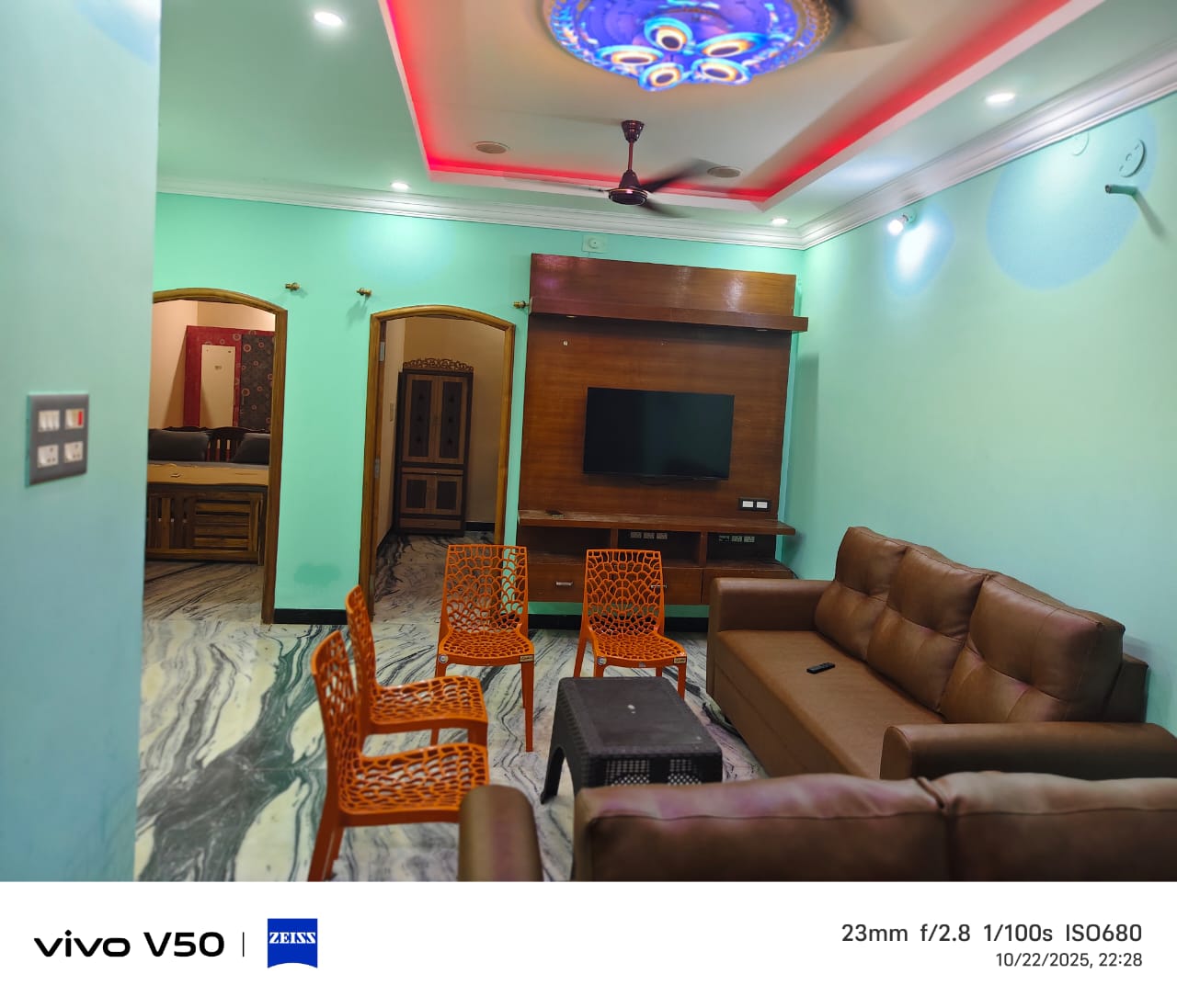 Jovin Homestay - Tap to explore photos