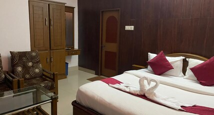 Hotel Caveri Room Type - Super Deluxe Double Non Ac