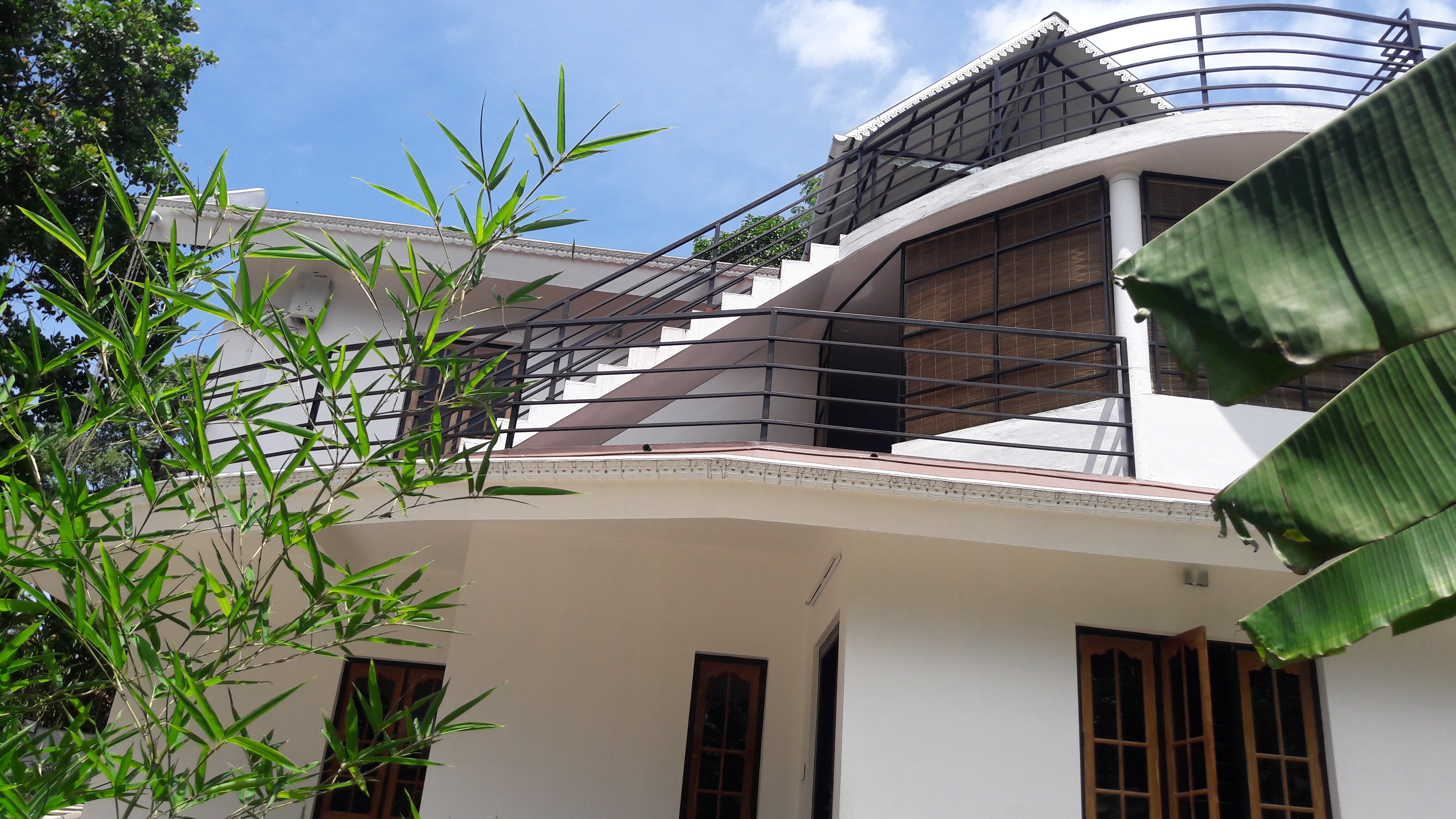 Munnar Farmhouse Rooms in a Villa Hotel Munnar Reviews, Photos & Offer