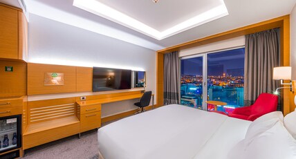 Holiday Inn ANKARA - CUKURAMBAR Room Type - 1 King 1 Single Standard Holiday Inn ANKARA - CUKURAMBAR Room Type - 1 King 1 Single Standard