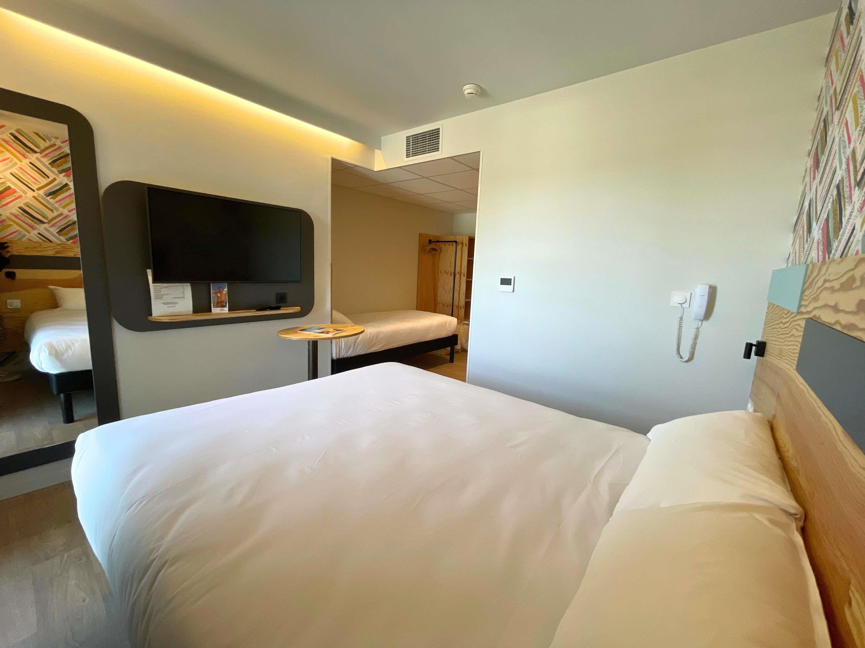 greet hotel Castets Coeur des Landes - Tap to explore photos
