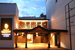 Chetinaad Courtyard Gandhipuram by Centre Park