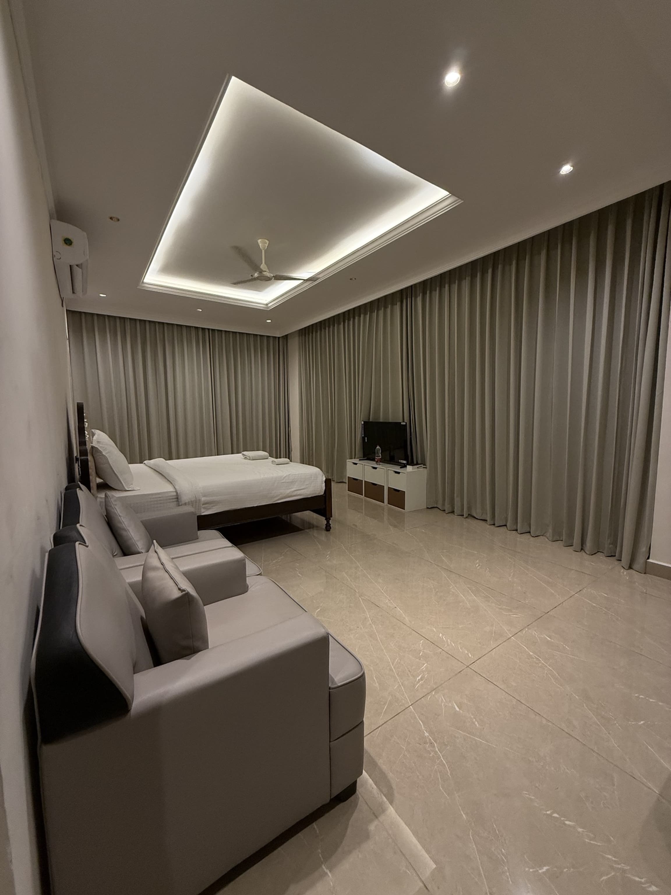 SVAYAM HOTELS - Tap to explore photos