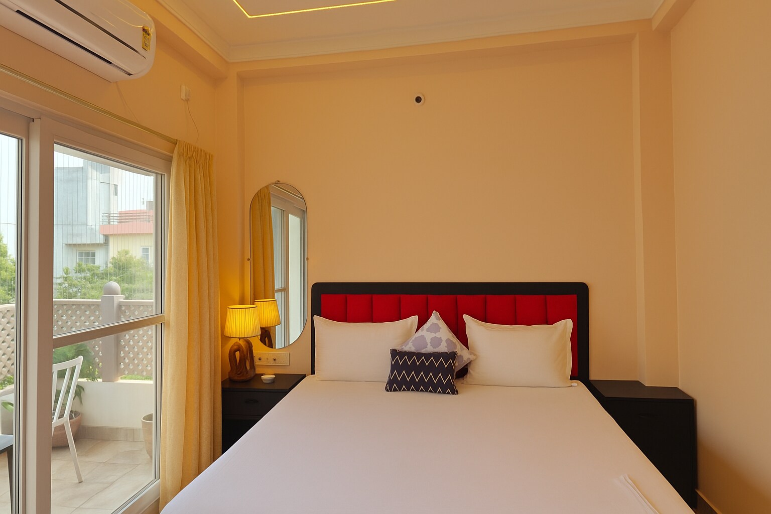 Stay by the Ganges | Peaceful 2BHK Homely Retreat - Tap to explore photos
