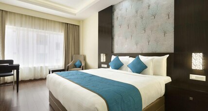 Ramada by Wyndham Jamshedpur Room Type - Accessible 1 King Bed Non-Smoking Room