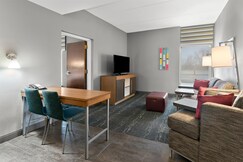 Hampton Inn & Suites by Hilton Newtown
