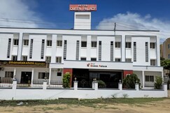 Hotel Queen Palace