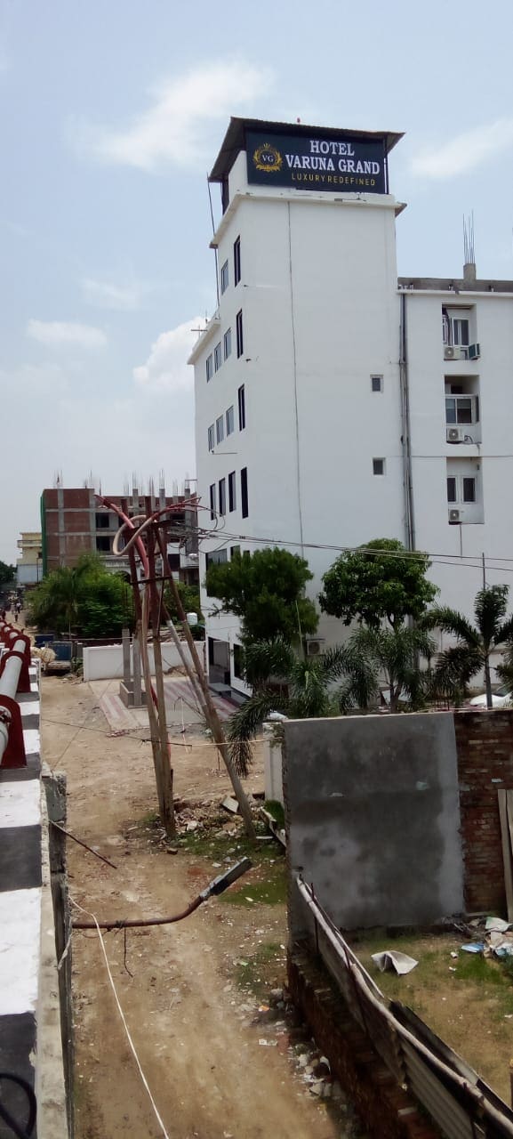 Hotel Varuna Grand - Tap to explore photos