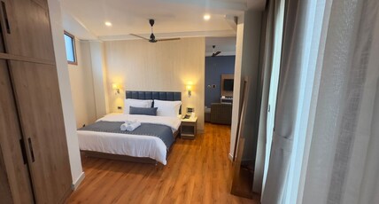Hotel M & Resort Room Type - Suite Room