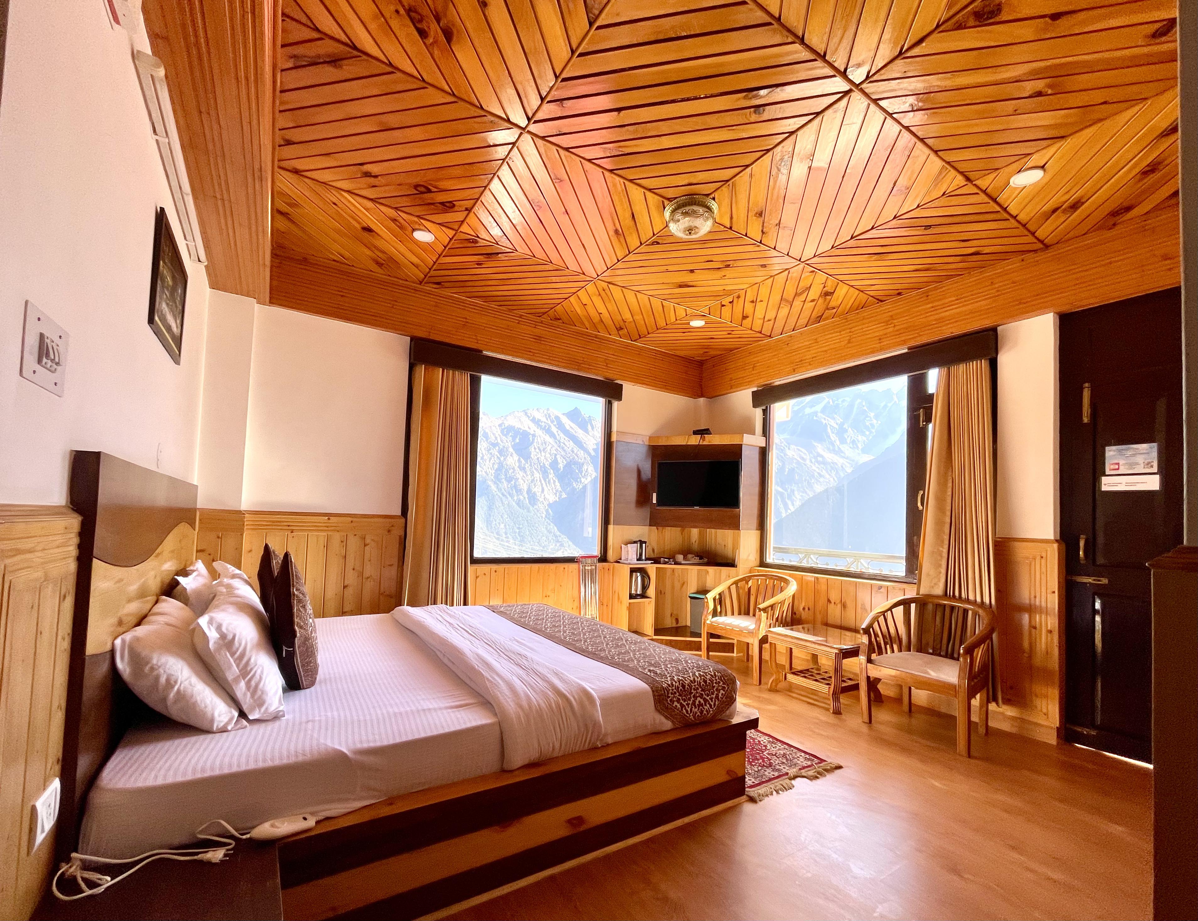 Hotel Rollingrang Kalpa - Tap to explore photos