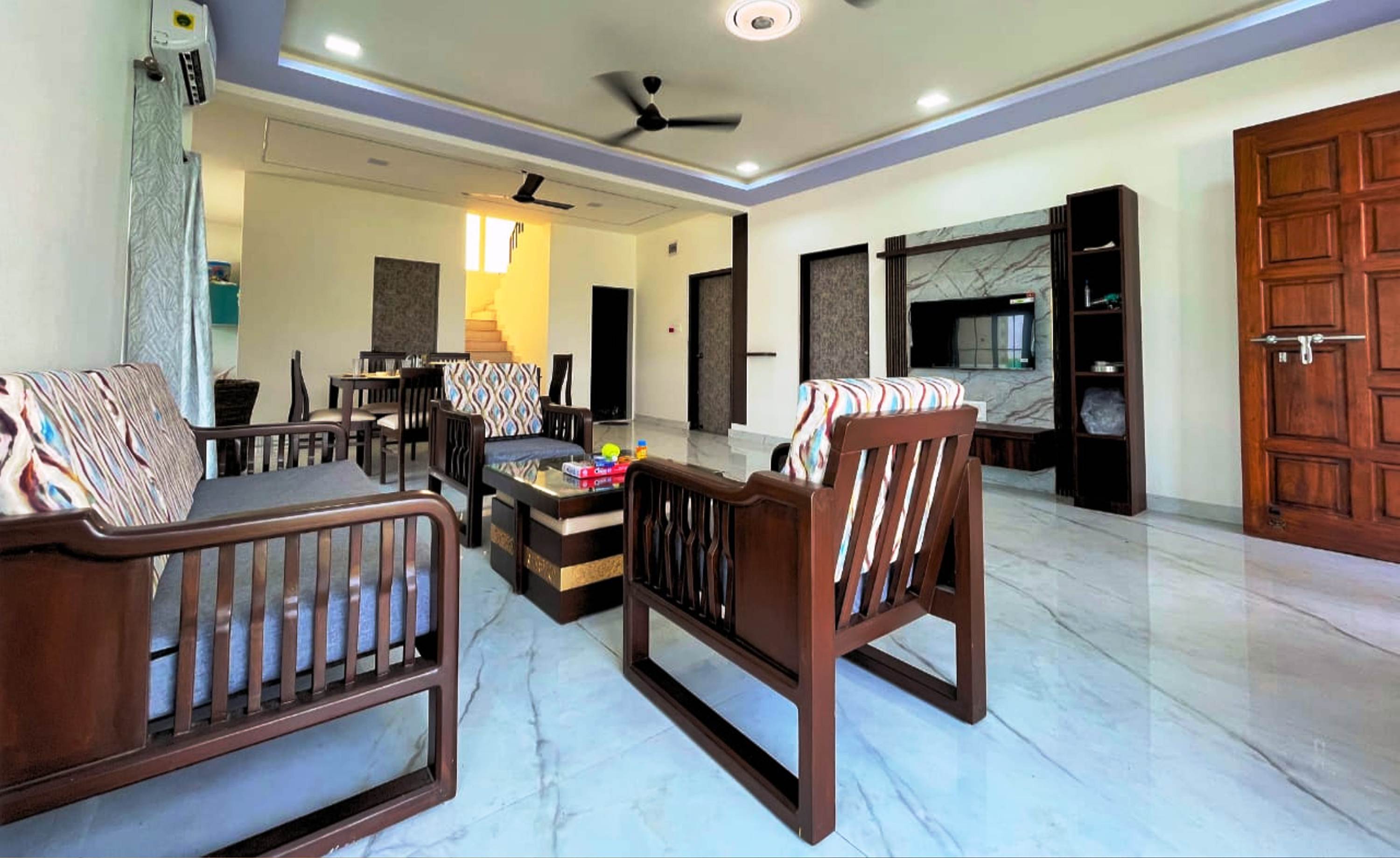 POOL& PAUSE private villa 5bhk nagaon - Tap to explore photos