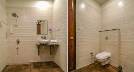 HOTEL PARISAR Room Type - Deluxe Room