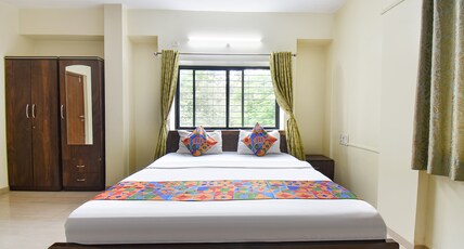 Fab Hotel MV Galaxy Room Type - Premium Room
