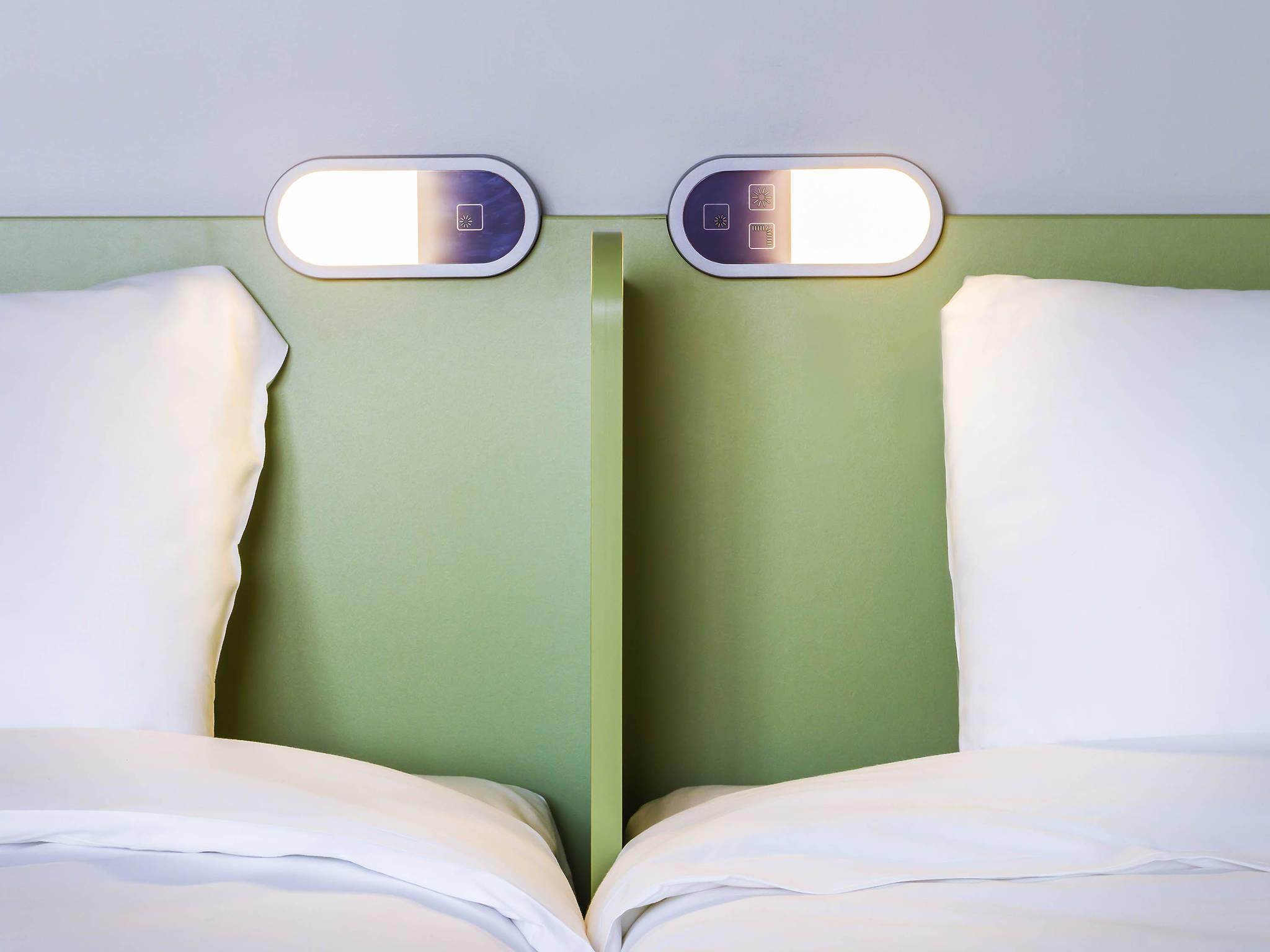 ibis budget Braga Centro - Tap to explore photos