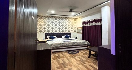 Hotel The New Era Room Type - Suite Room with King Size Bed