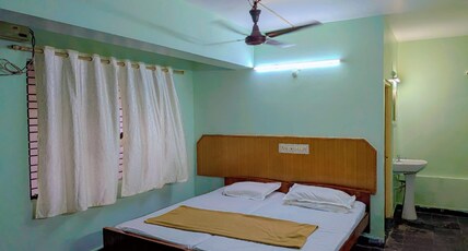 Balaji Inn Room Type - Deluxe Ac Room