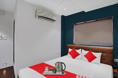Hotel O by OYO Nidhivan Hotel And Rooms