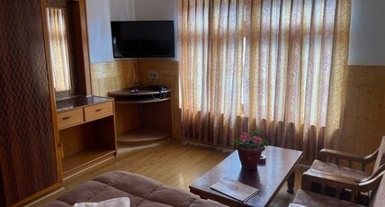 Hotel Shaynam Room Type - standard double bed room
