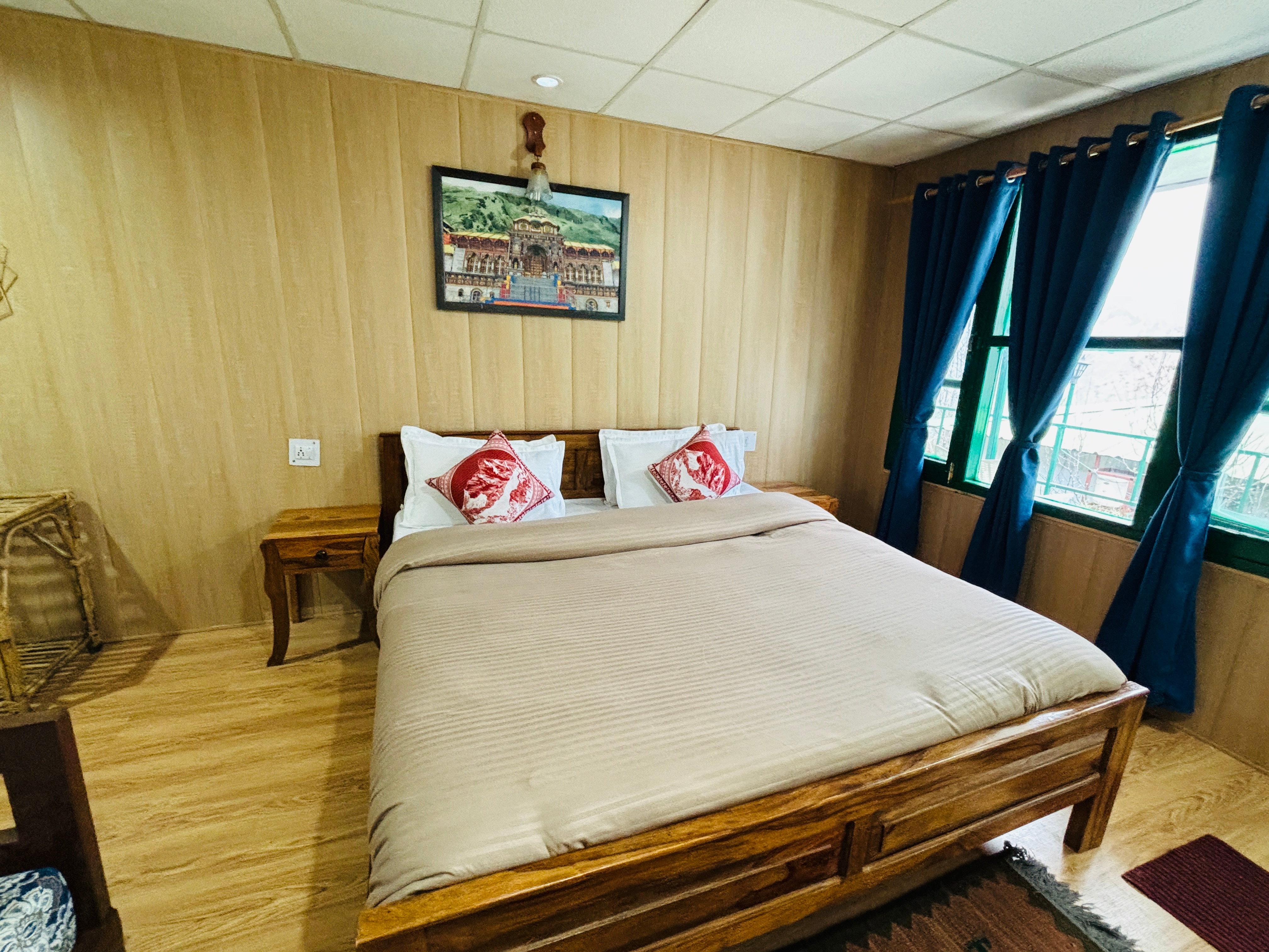 Himalayan High, Auli, By Himalayan Eco Lodges - Tap to explore photos