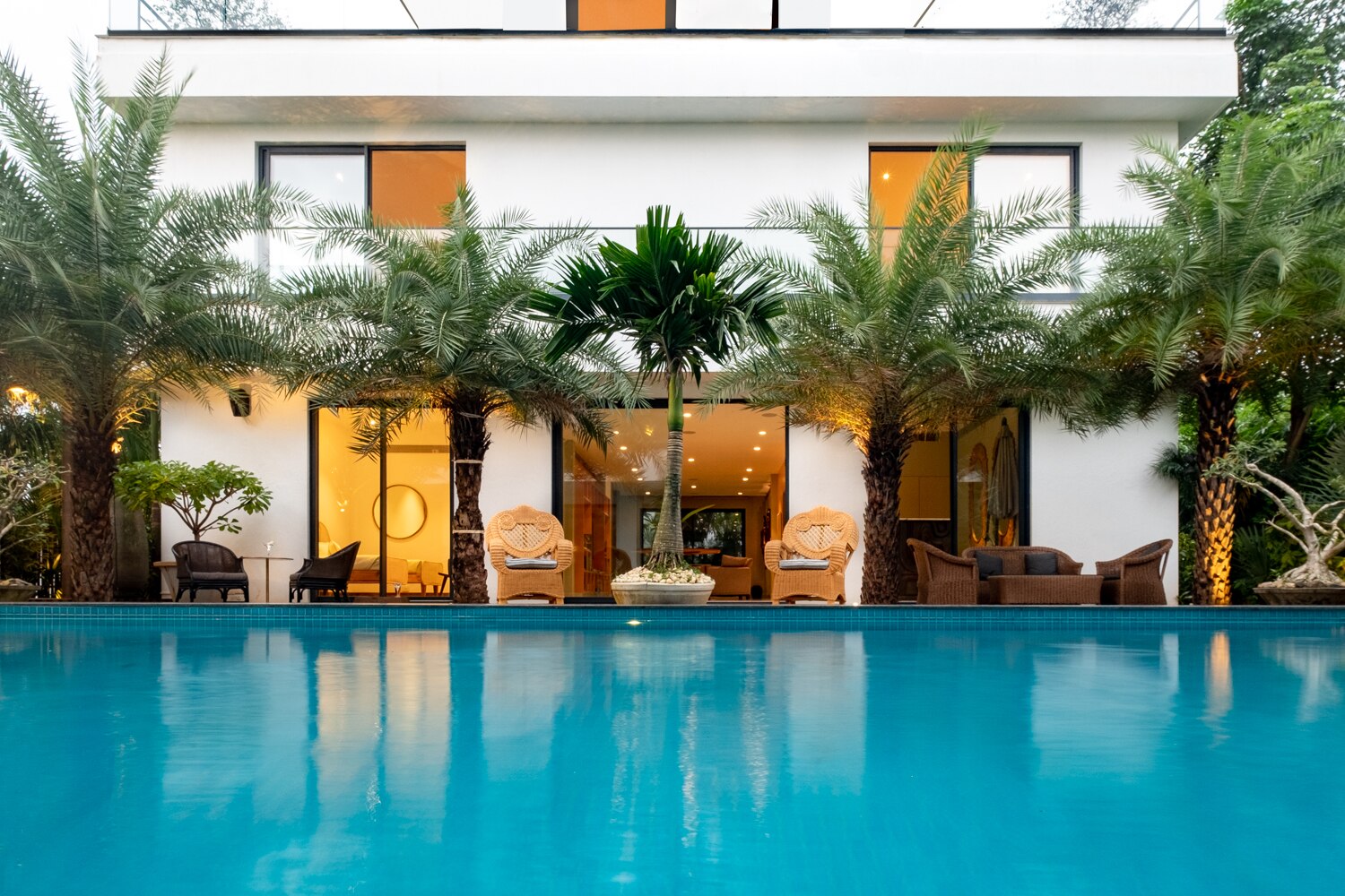 Amorzito 5BHK Luxury Villa - Tap to explore photos