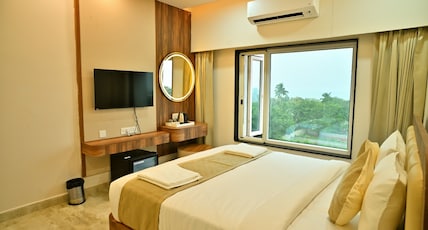 HOTEL WAVE ROCK Room Type - Deluxe Room HOTEL WAVE ROCK Room Type - Deluxe Room
