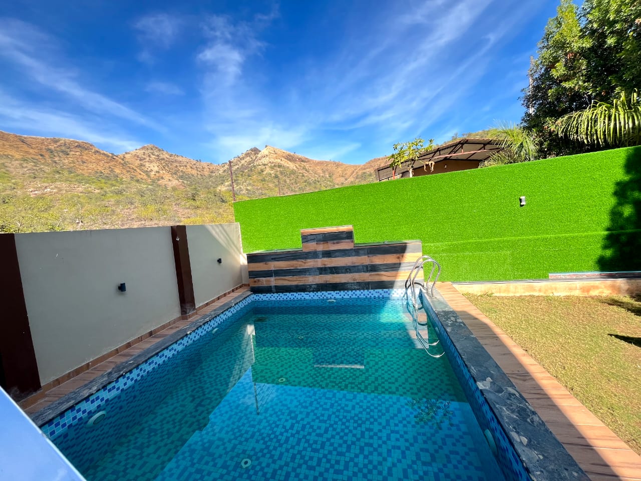 The Mount villaa - Tap to explore photos