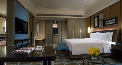 Hilton Changzhou Room Type - KING EXECUTIVE ROOM