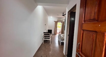 Shankar Hotel Room Type - Deluxe Room with Side Sea View