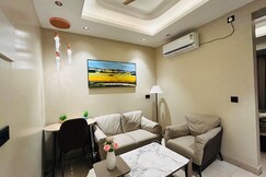 The Comfy Zone Premium 1BHK By Vayora Stays