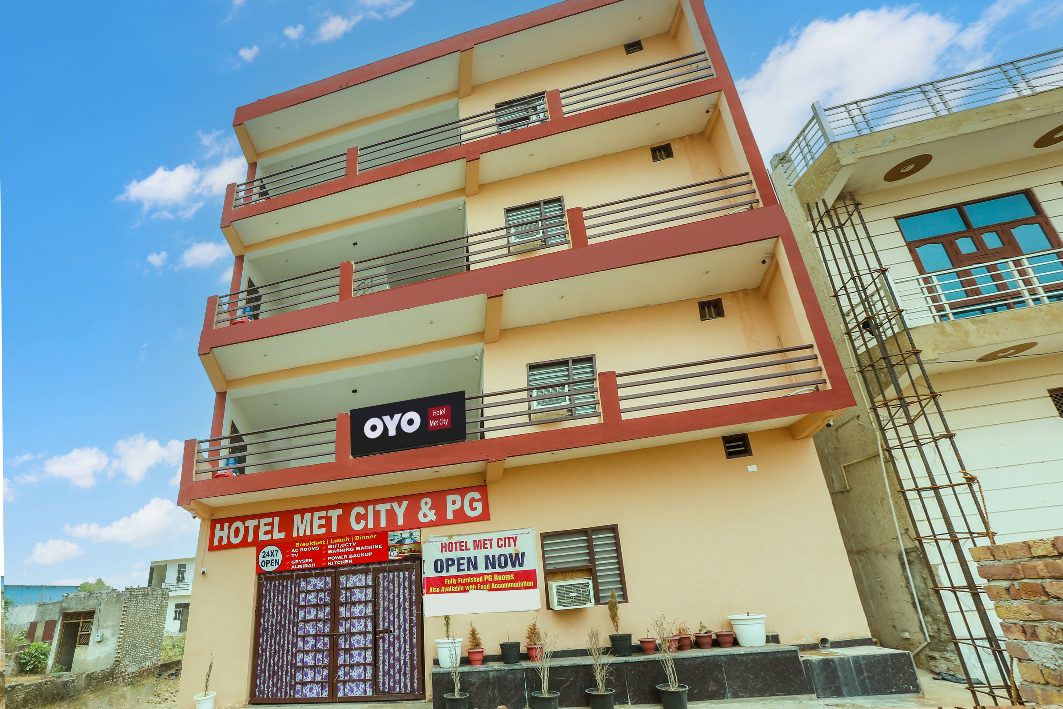 Hotel O Met City - Tap to explore photos