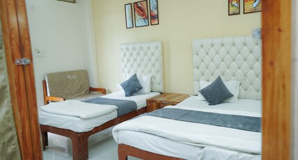 Hotel Pleasure Landmark Room Type - Deluxe Triple Room