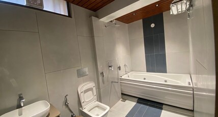 Hotel Silk Room Type - Super deluxe room