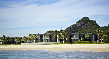 Hyatt Regency Danang Resort and Spa Room Type - 3BEDROOM BEACHFRONT POOL VILLA