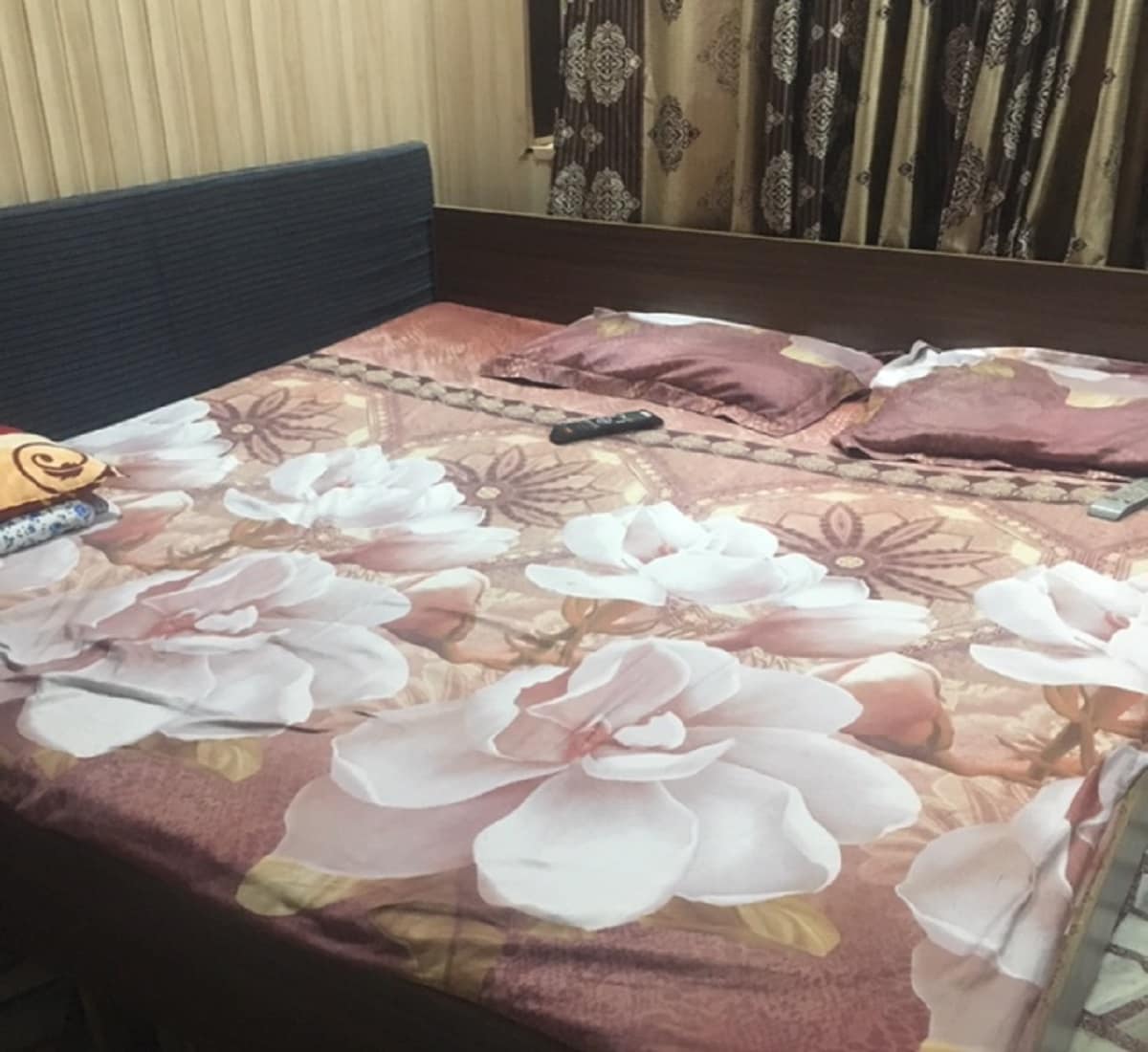 Hotel Sukhdeep Guest House - Tap to explore photos