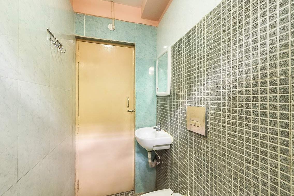 SHREE LAKSHMI GUEST HOUSE - Tap to explore photos