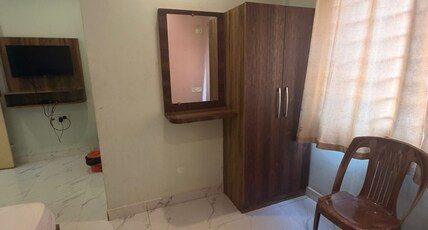 Grand Inn Lodging And Boarding Room Type - Premium Deluxe AC Room