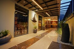 Hotel Nakshatra palace