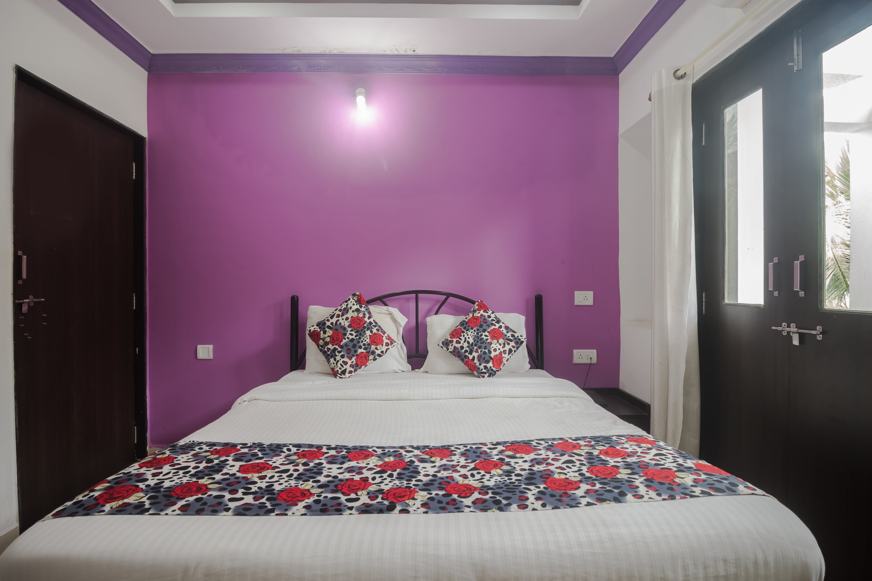 Celina Guest House - Tap to explore photos