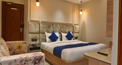 Maya Cottage - 5 Mins from Railway Station and Connaught Place Room Type - Executive AC Room With Balcony Free parking