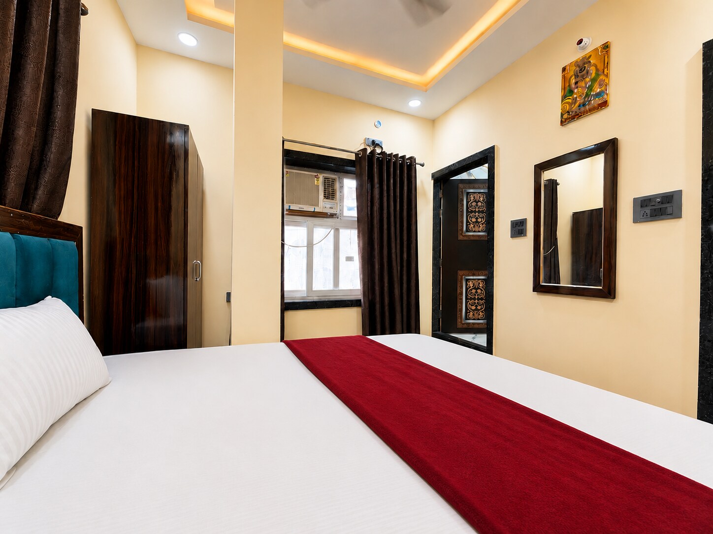 Radha Kripa Dham Homestay - Tap to explore photos