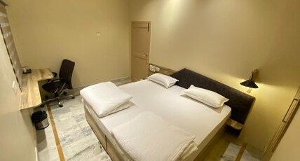 Backpackers Den Room Type - Deluxe Room