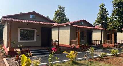 Badahariya Eco Heaven Farm And Resort Room Type - Deluxe Cottage