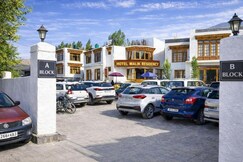 Hotel Malik Residency