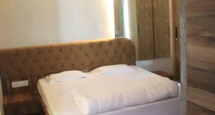 Hotel Shanti Palace Room Type - AC Suit Room