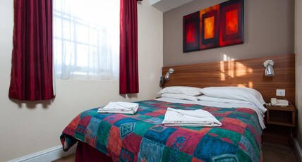 Dover Hotel London Room Type - Double Room - Shared Toilet
