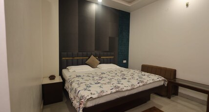 Hotel Basant and Restaurant Room Type - Luxury Room