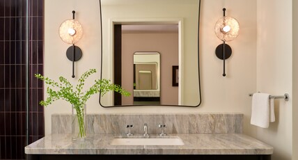 Kimpton MIRADOR PACIFIC GROVE MONTEREY by IHG Room Type - 1 King Courtyard View Furnished Balcony
