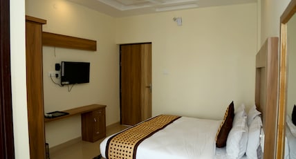 Hotel Kss Inn Room Type - Executive Room