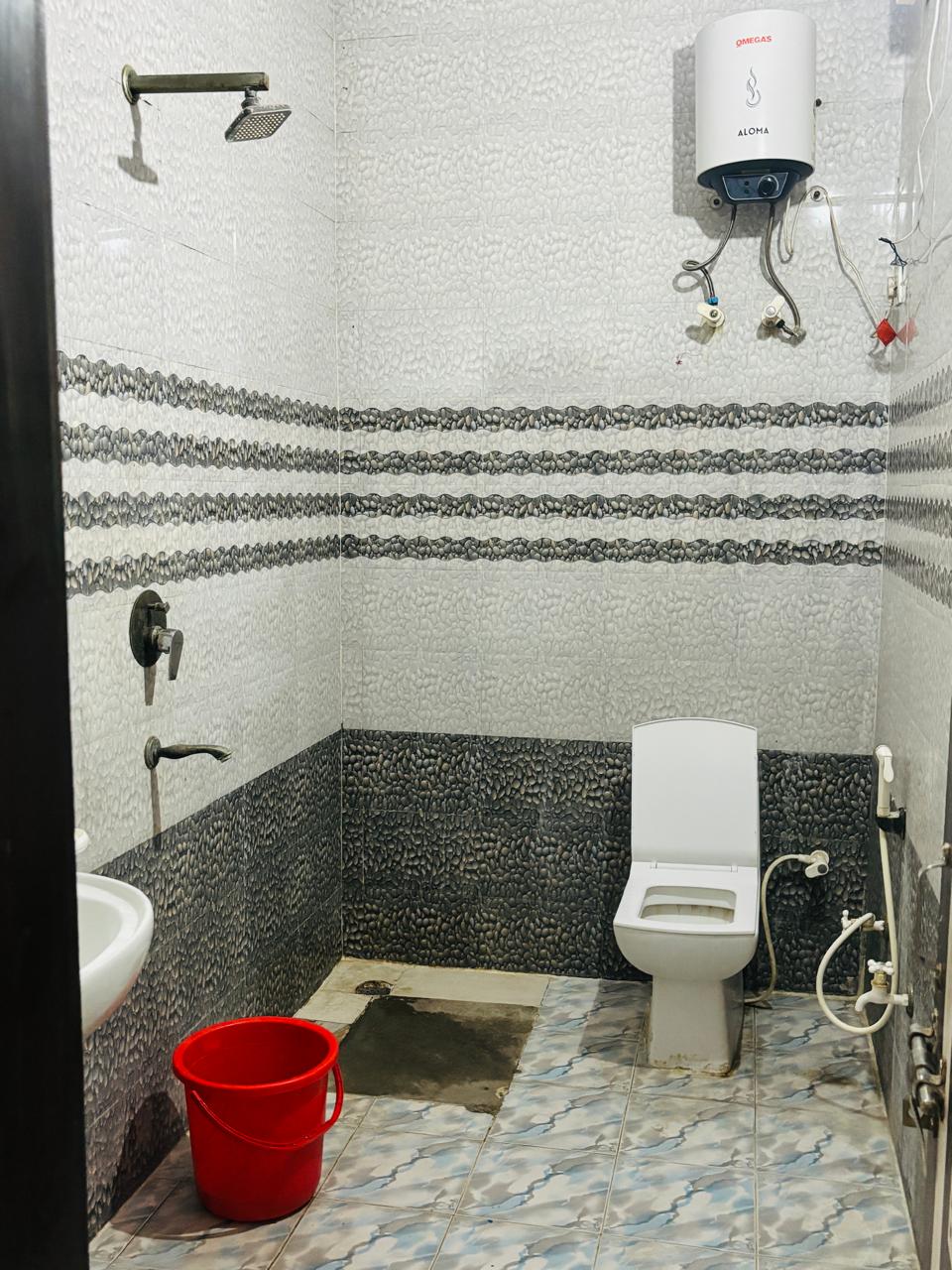 ADA RESIDENCY B-46 SECTOR 20 NOIDA - Tap to explore photos